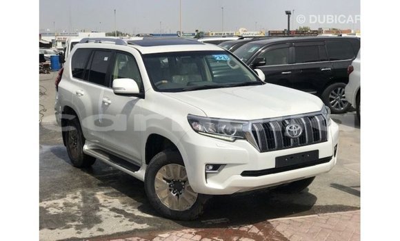 Acheter Import Voiture Toyota Prado Blanc à Import - Dubai, État d'Abia Acheter Import Voiture Toyota Prado Blanc à Import - Dubai, État d'Abia