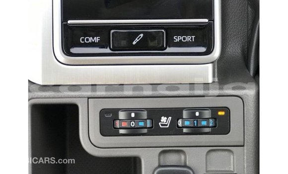 Acheter Import Voiture Toyota Prado Blanc à Import - Dubai, État d'Abia Acheter Import Voiture Toyota Prado Blanc à Import - Dubai, État d'Abia