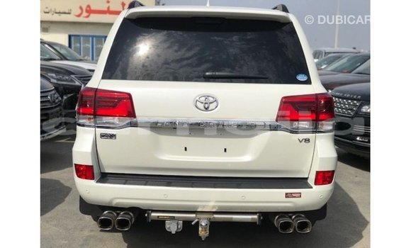 Buy Import Toyota Land Cruiser White Car in Import - Dubai in Abia State Buy Import Toyota Land Cruiser White Car in Import - Dubai in Abia State