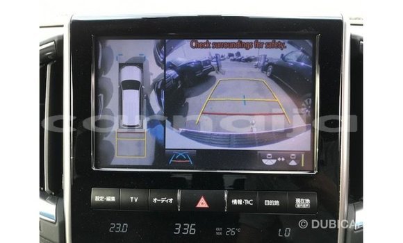 Buy Import Toyota Land Cruiser White Car in Import - Dubai in Abia State Buy Import Toyota Land Cruiser White Car in Import - Dubai in Abia State