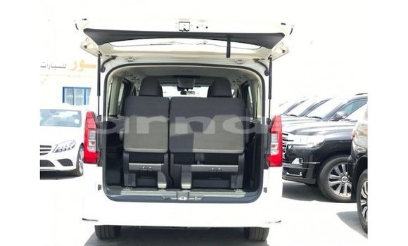 Buy Import Toyota Granvia White Car in Import - Dubai in Abia State Buy Import Toyota Granvia White Car in Import - Dubai in Abia State