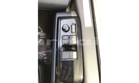 Buy Import Toyota Granvia White Car in Import - Dubai in Abia State Buy Import Toyota Granvia White Car in Import - Dubai in Abia State