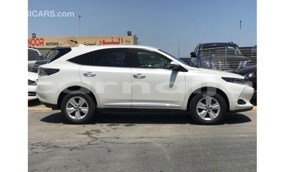 Acheter Import Voiture Toyota Harrier Blanc à Import - Dubai, État d'Abia Acheter Import Voiture Toyota Harrier Blanc à Import - Dubai, État d'Abia