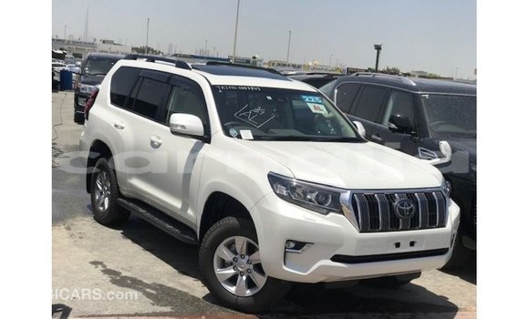 Acheter Import Voiture Toyota Prado Blanc à Import - Dubai, État d'Abia Acheter Import Voiture Toyota Prado Blanc à Import - Dubai, État d'Abia