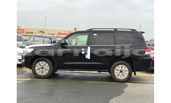 Acheter Import Voiture Toyota Land Cruiser Noir à Import - Dubai, État d'Abia Acheter Import Voiture Toyota Land Cruiser Noir à Import - Dubai, État d'Abia