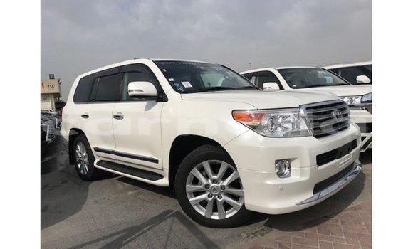 Buy Import Toyota Land Cruiser White Car in Import - Dubai in Abia State