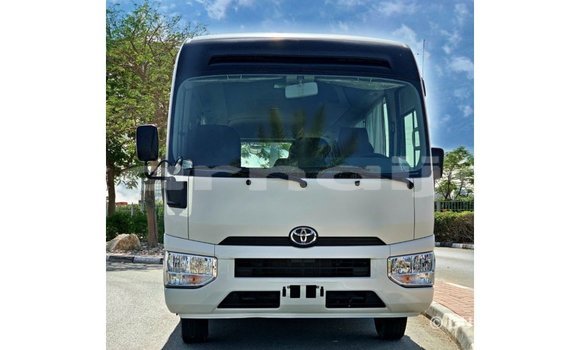 Buy Import Toyota Coaster White Car in Import - Dubai in Abia State Buy Import Toyota Coaster White Car in Import - Dubai in Abia State
