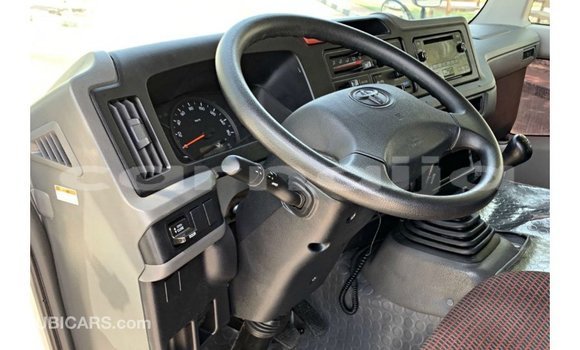 Buy Import Toyota Coaster White Car in Import - Dubai in Abia State Buy Import Toyota Coaster White Car in Import - Dubai in Abia State