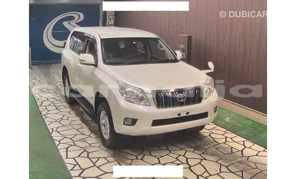 Acheter Import Voiture Toyota Prado Blanc à Import - Dubai, État d'Abia Acheter Import Voiture Toyota Prado Blanc à Import - Dubai, État d'Abia