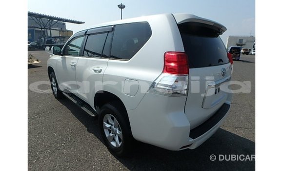 Acheter Import Voiture Toyota Prado Blanc à Import - Dubai, État d'Abia Acheter Import Voiture Toyota Prado Blanc à Import - Dubai, État d'Abia