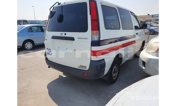 Buy Import Toyota HiAce White Truck in Import - Dubai in Abia State Buy Import Toyota HiAce White Truck in Import - Dubai in Abia State