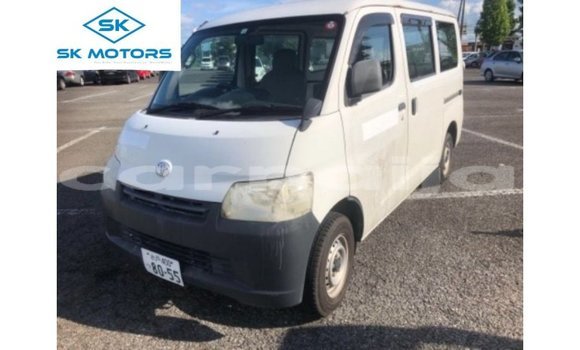 Buy Import Toyota HiAce White Truck in Import - Dubai in Abia State