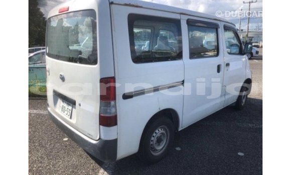 Buy Import Toyota HiAce White Truck in Import - Dubai in Abia State Buy Import Toyota HiAce White Truck in Import - Dubai in Abia State