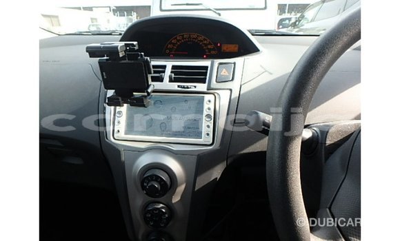 Acheter Import Voiture Toyota Vitz Rouge à Import - Dubai, État d'Abia Acheter Import Voiture Toyota Vitz Rouge à Import - Dubai, État d'Abia