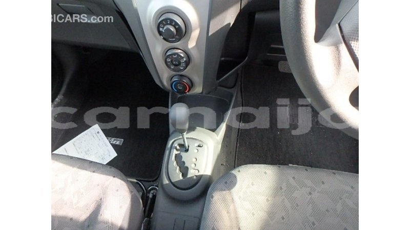 Big with watermark toyota vitz abia state import dubai 8445