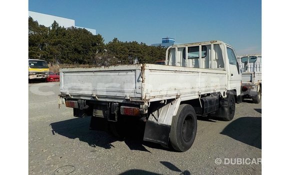 Acheter Import Utilitaire Toyota Dyna Blanc à Import - Dubai, État d'Abia Acheter Import Utilitaire Toyota Dyna Blanc à Import - Dubai, État d'Abia