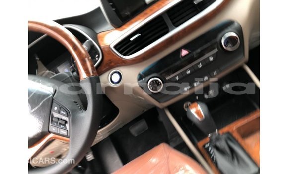 Buy Import Hyundai Tucson White Car in Import - Dubai in Abia State Buy Import Hyundai Tucson White Car in Import - Dubai in Abia State