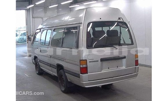 Acheter Import Voiture Nissan Caravan Autre à Import - Dubai, État d'Abia Acheter Import Voiture Nissan Caravan Autre à Import - Dubai, État d'Abia
