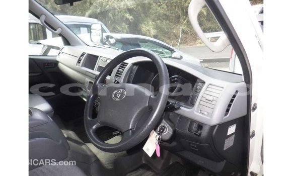 Buy Import Toyota Hiace White Car in Import - Dubai in Abia State Buy Import Toyota Hiace White Car in Import - Dubai in Abia State