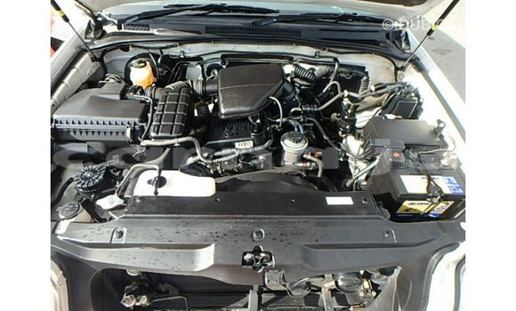 Buy Import Toyota Hilux White Car in Import - Dubai in Abia State Buy Import Toyota Hilux White Car in Import - Dubai in Abia State