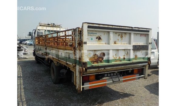 Acheter Import Voiture Isuzu Rodeo Blanc à Import - Dubai, État d'Abia Acheter Import Voiture Isuzu Rodeo Blanc à Import - Dubai, État d'Abia