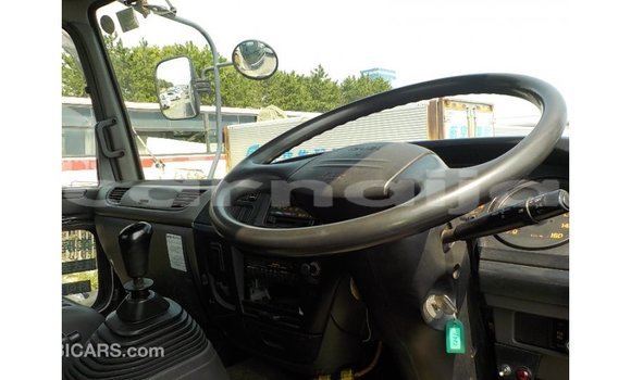 Acheter Import Voiture Isuzu Rodeo Blanc à Import - Dubai, État d'Abia Acheter Import Voiture Isuzu Rodeo Blanc à Import - Dubai, État d'Abia