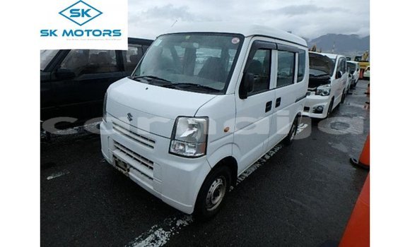 Buy Import Suzuki Every White Truck in Import - Dubai in Abia State