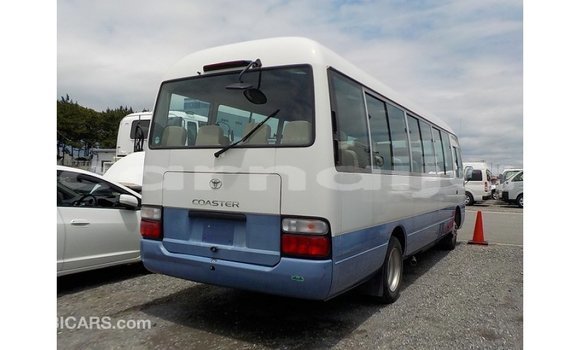 Buy Import Toyota Coaster White Car in Import - Dubai in Abia State Buy Import Toyota Coaster White Car in Import - Dubai in Abia State