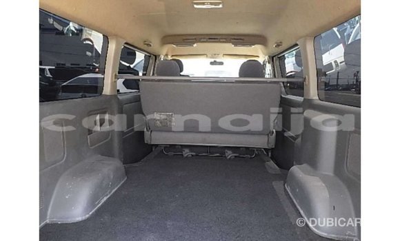 Acheter Import Voiture Toyota Regius Blanc à Import - Dubai, État d'Abia Acheter Import Voiture Toyota Regius Blanc à Import - Dubai, État d'Abia