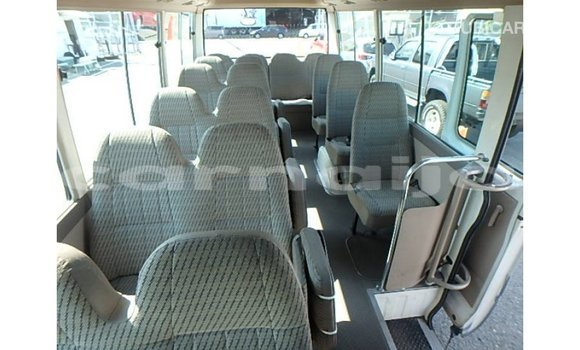 Buy Import Toyota Coaster White Car in Import - Dubai in Abia State Buy Import Toyota Coaster White Car in Import - Dubai in Abia State