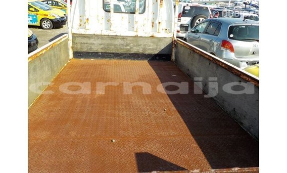 Buy Import Toyota Dyna White Truck in Import - Dubai in Abia State Buy Import Toyota Dyna White Truck in Import - Dubai in Abia State