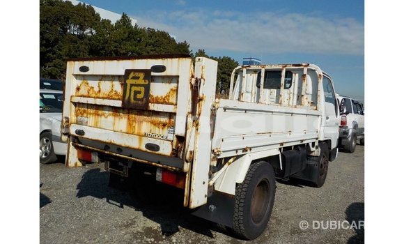 Buy Import Toyota Dyna White Truck in Import - Dubai in Abia State Buy Import Toyota Dyna White Truck in Import - Dubai in Abia State