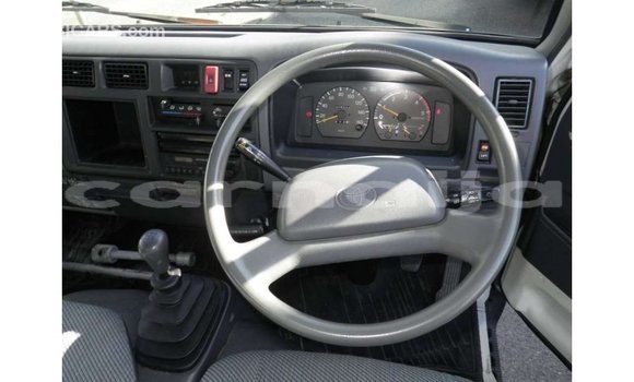 Buy Import Toyota Dyna White Truck in Import - Dubai in Abia State Buy Import Toyota Dyna White Truck in Import - Dubai in Abia State