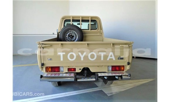 Buy Import Toyota Land Cruiser Beige Car in Import - Dubai in Abia State Buy Import Toyota Land Cruiser Beige Car in Import - Dubai in Abia State