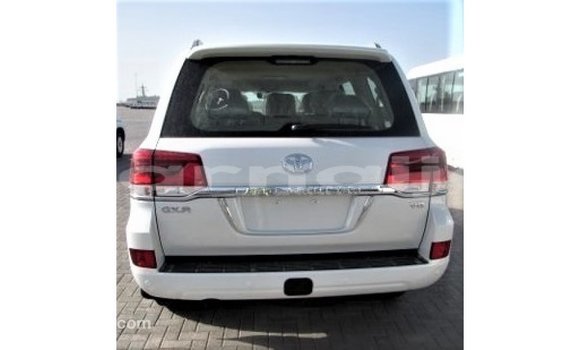 Buy Import Toyota Land Cruiser White Car in Import - Dubai in Abia State Buy Import Toyota Land Cruiser White Car in Import - Dubai in Abia State