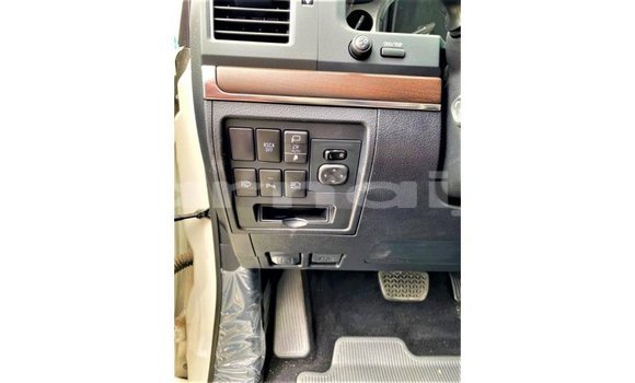 Buy Import Toyota Land Cruiser White Car in Import - Dubai in Abia State Buy Import Toyota Land Cruiser White Car in Import - Dubai in Abia State
