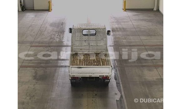 Acheter Import Voiture Nissan Pickup Blanc à Import - Dubai, État d'Abia Acheter Import Voiture Nissan Pickup Blanc à Import - Dubai, État d'Abia