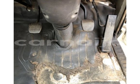 Acheter Import Voiture Nissan Pickup Blanc à Import - Dubai, État d'Abia Acheter Import Voiture Nissan Pickup Blanc à Import - Dubai, État d'Abia