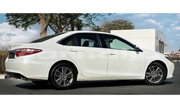 Buy Import Toyota Camry White Car in Import - Dubai in Abia State Buy Import Toyota Camry White Car in Import - Dubai in Abia State