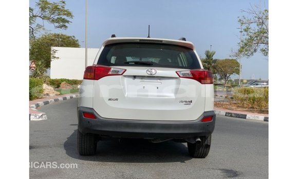 Buy Import Toyota HiAce White Truck in Import - Dubai in Abia State Buy Import Toyota HiAce White Truck in Import - Dubai in Abia State