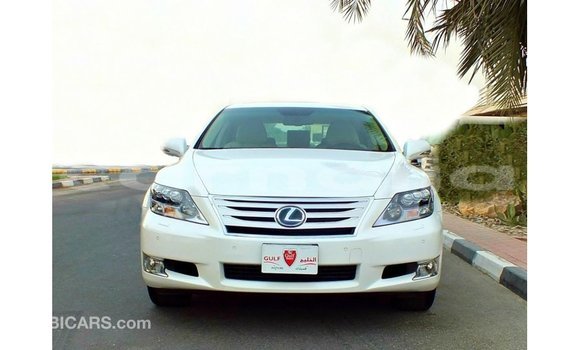 Buy Import Lexus LS White Car in Import - Dubai in Abia State Buy Import Lexus LS White Car in Import - Dubai in Abia State