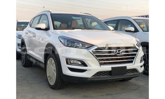Buy Import Hyundai Tucson White Car in Import - Dubai in Abia State Buy Import Hyundai Tucson White Car in Import - Dubai in Abia State