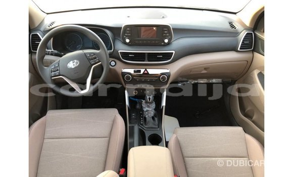 Buy Import Hyundai Tucson White Car in Import - Dubai in Abia State Buy Import Hyundai Tucson White Car in Import - Dubai in Abia State