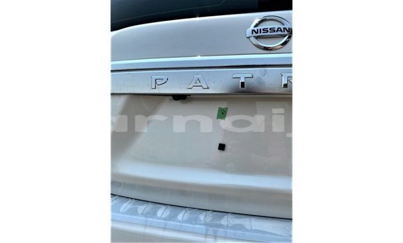 Buy Import Nissan Patrol White Car in Import - Dubai in Abia State Buy Import Nissan Patrol White Car in Import - Dubai in Abia State