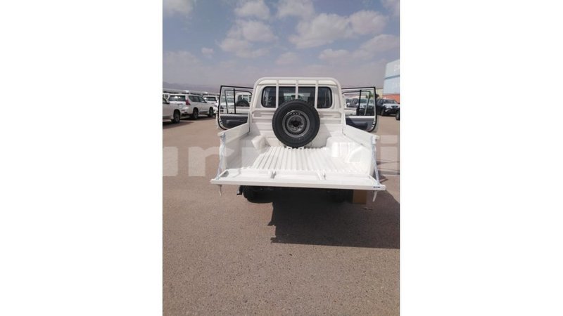 Big with watermark toyota land cruiser abia state import dubai 8530