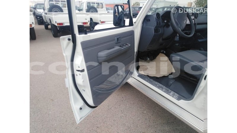 Big with watermark toyota land cruiser abia state import dubai 8530