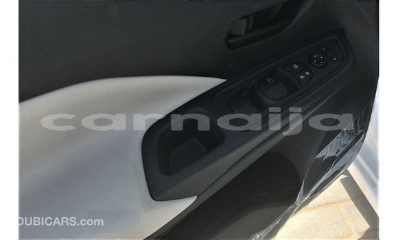 Acheter Import Voiture Nissan Sunny Blanc à Import - Dubai, État d'Abia Acheter Import Voiture Nissan Sunny Blanc à Import - Dubai, État d'Abia