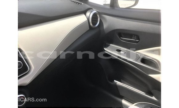 Acheter Import Voiture Nissan Sunny Blanc à Import - Dubai, État d'Abia Acheter Import Voiture Nissan Sunny Blanc à Import - Dubai, État d'Abia