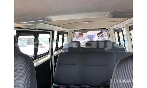Buy Import Toyota DA White Truck in Import - Dubai in Abia State Buy Import Toyota DA White Truck in Import - Dubai in Abia State