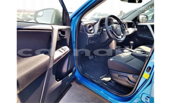 Buy Import Toyota HiAce Blue Truck in Import - Dubai in Abia State Buy Import Toyota HiAce Blue Truck in Import - Dubai in Abia State